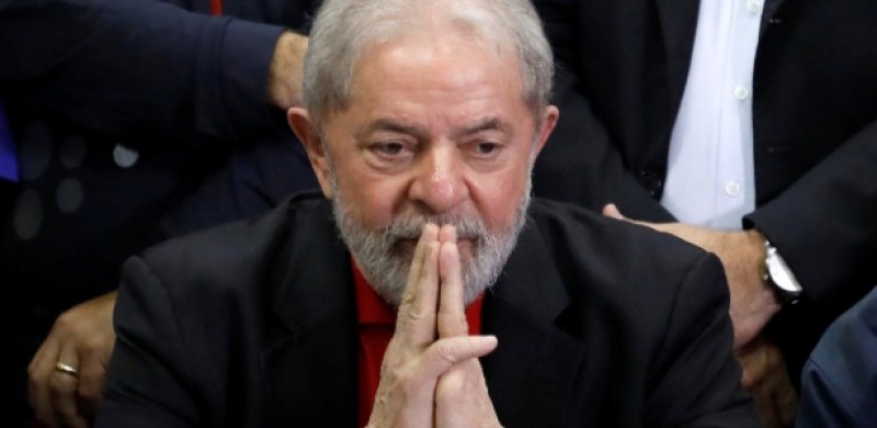 Imagem Ilustrando a Notícia: Defesa de Lula entra com primeiro recurso contra condenação na Lava Jato