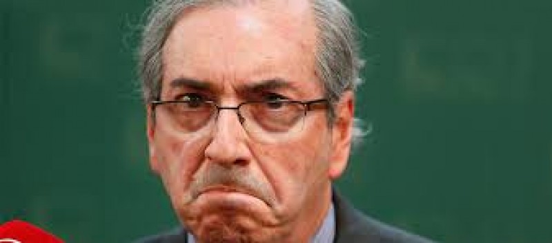 Imagem Ilustrando a Notícia: STF determina afastamento de Cunha do mandato na Câmara
