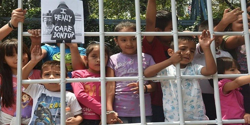Imagem Ilustrando a Notícia: Mais de 11,2 mil crianças estrangeiras estão sob custódia nos EUA