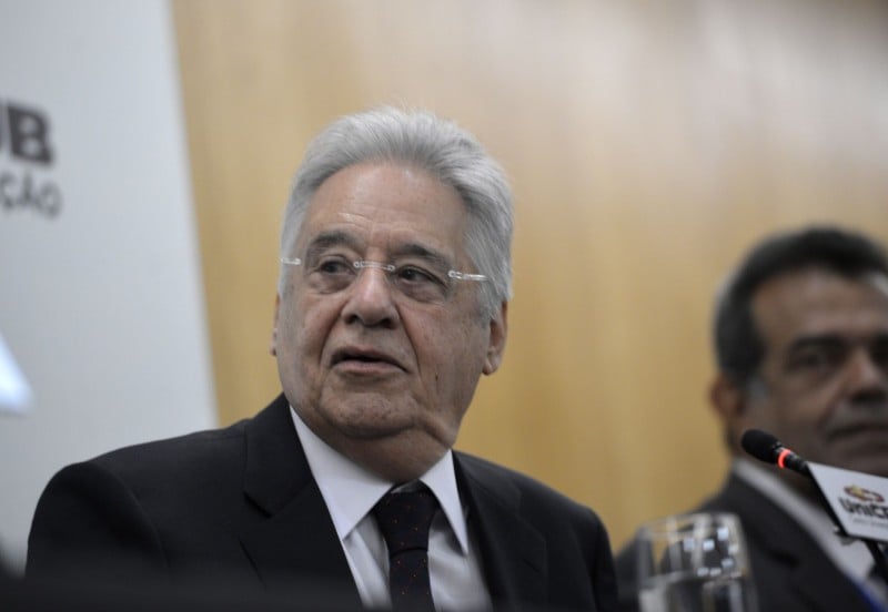 Imagem Ilustrando a Notícia: FHC nega interfêrencia  em contratos da Petrobras
