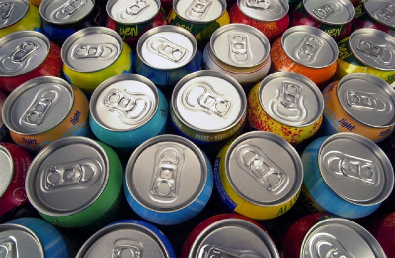Imagem Ilustrando a Notícia: Selo higiênico poderá ser obrigatório em latas de bebidas