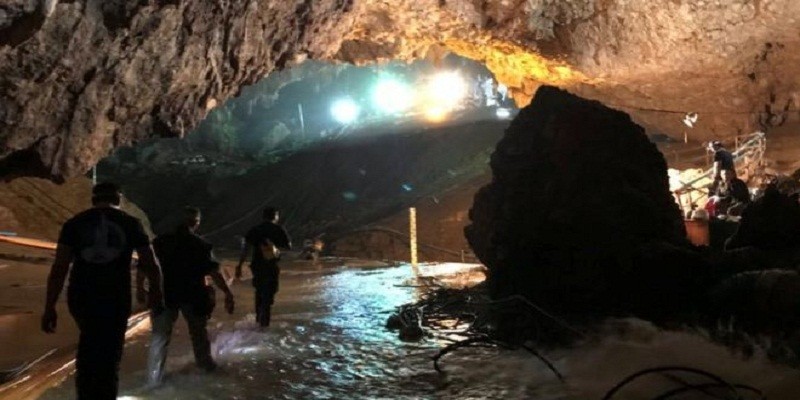 Imagem Ilustrando a Notícia: Mais três jovens são resgatados de caverna da Tailândia