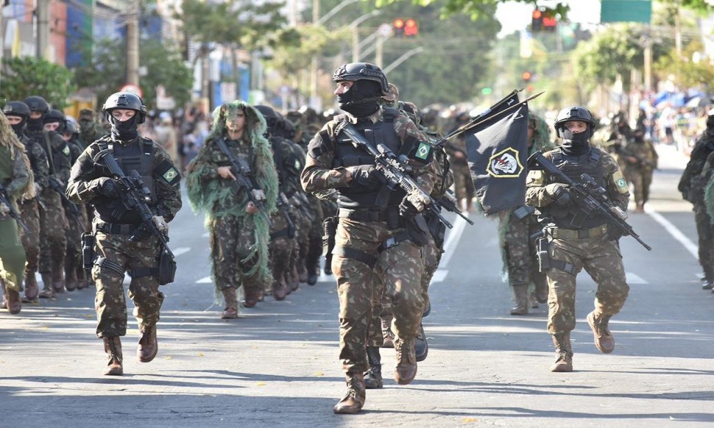 Imagem Ilustrando a Notícia: Desfile em celebração à Independência do Brasil  reúne goianos