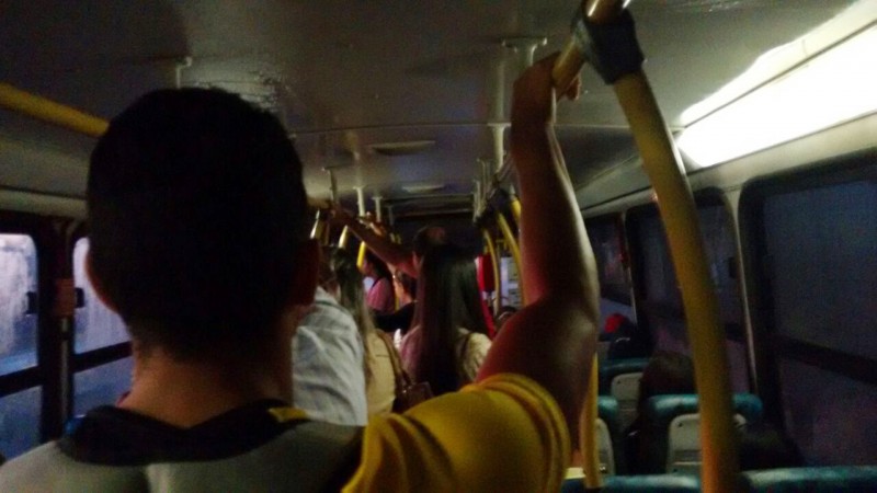 Imagem Ilustrando a Notícia: Linha Goiânia-Inhumas: passageiros da agonia
