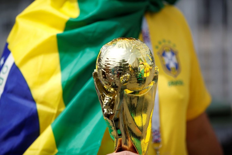 Imagem Ilustrando a Notícia: Em busca do hexa, Brasil estreia hoje na Copa contra a Suíça