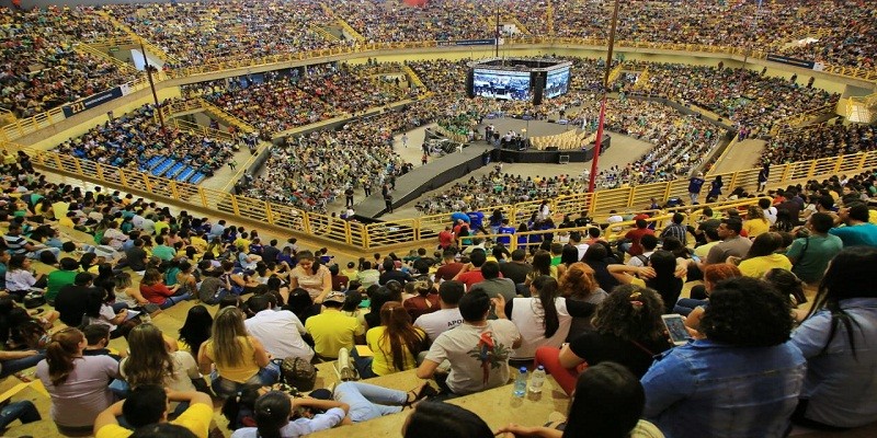 Imagem Ilustrando a Notícia: Bolsa Universitária inclui mais 10 mil alunos a partir de julho