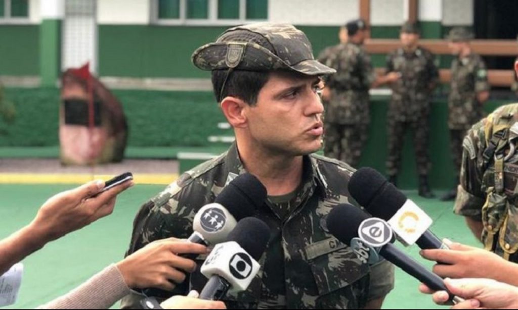 Imagem Ilustrando a Notícia: Militares brasileiros embarcam para missão de paz no Congo