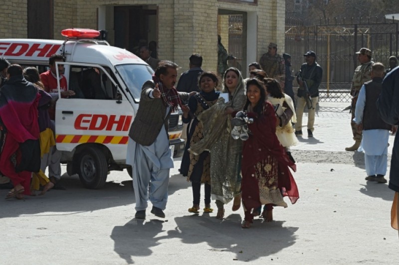 Imagem Ilustrando a Notícia: Estado Islâmico reivindica autoria de atentado contra igreja no Paquistão