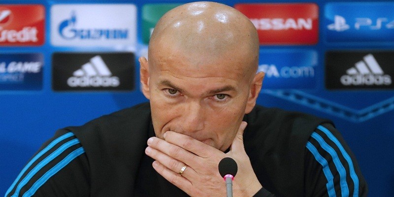 Imagem Ilustrando a Notícia: Sem Real Madrid, Zidane cogita ideia de treinar o Manchester
