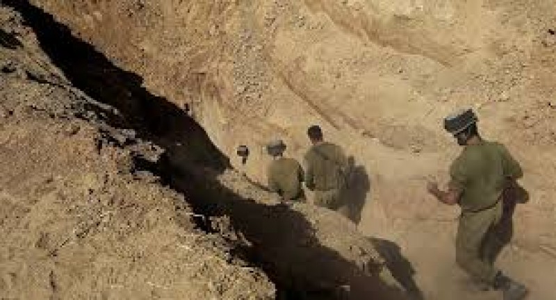 Imagem Ilustrando a Notícia: Israel mostra grande muro subterrâneo que constrói na fronteira com Gaza