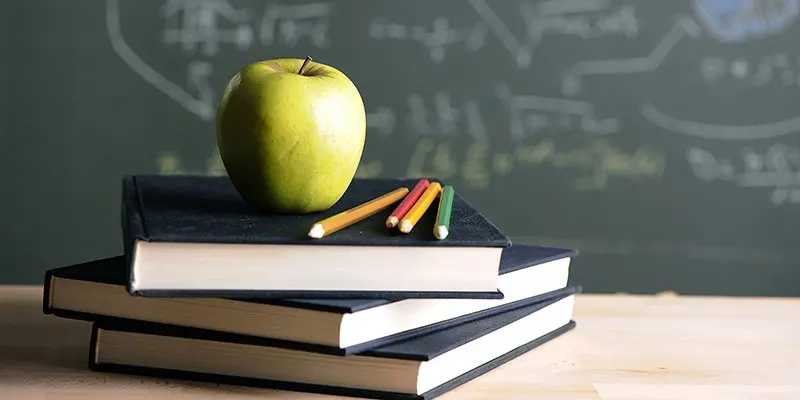 O Documento Curricular para Goiás pretende traduzir as necessidades e expectativas dos profissionais da educação que atuam em diferentes instâncias formativas