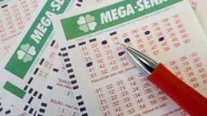 Caso apenas um ganhador leve o prêmio da Mega-Sena e aplique todo o valor na Poupança da CAIXA, receberá mais de R$ 148 mil em rendimentos mensais