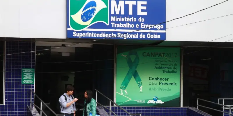 Quarta fase da Operação Registro Espúrio prendeu dois 
ex-servidores do Ministério do Trabalho e Emprego em Goiás