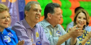 Durante encontro em Mineiros, governador lembrou os recursos levados a cidade mesmo o prefeito sendo de outro partido
