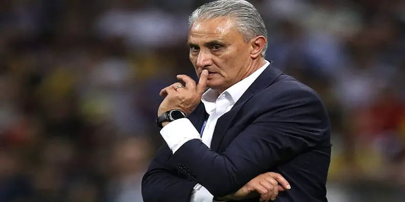 Apenas dois dos convocados jogam no futebol brasileiro, ambos no Grêmio