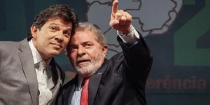 A decisão foi tomada de modo liminar (provisório) após representação feita pela coligação do candidato Jair Bolsonaro, do PSL