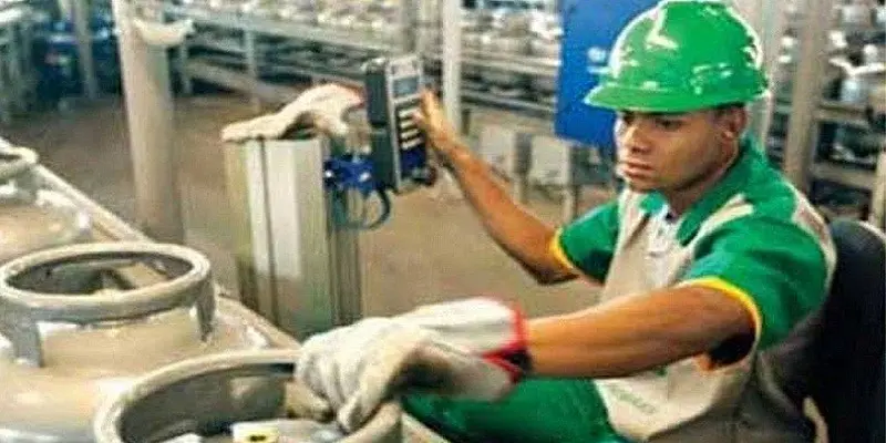 Liquigás divulga
por meio da Fundação Cesgranrio um novo processo seletivo de pessoal com 1.349 vagas