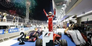 Antes da corrida em si, os pilotos disputam a classificação às 10 horas de sábado