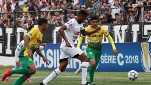 Com mando de campo do time paranaense, partida foi marcada por alta voltagem e emoção até os últimos minutos