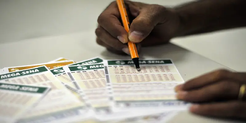 Os números sorteados foram: 02 - 11- 15 - 30 - 36 - 39