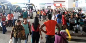 Cerca de 180 mil pessoas devem passar pela Rodoviária, exigindo um reforço de 30% nas equipes de limpeza, segurança e informação aos passageiros