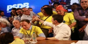 Durante a convenção nacional do partido em Brasília que aconteceu nesta sexta-feira (31), os tucanos elegeram o deputado federal Bruno Araújo (PSDB-PE) como o novo presidente nacional