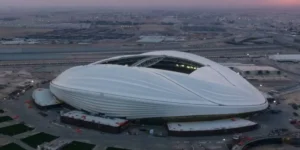 Com capacidade para 40 mil pessoas, o Al Wakrab é a segunda arena entregue para o Mundial de 2022 e a primeira com sistema de refrigeração de ar