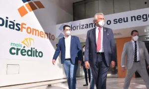 O empreendedor em busca de crédito para atravessar o período da pandemia de Covid-19 conta agora com atendimento presencial especializado no centro da capital | Foto: Cristiano Borges