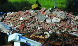 Cidade gasta R$ 10 milhões mensais para realizar a coleta desses materiais. Ecopontos poderiam ajudar | Foto: Wesley Costa