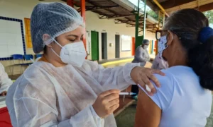 Número deve ser alcançado nesta semana que começa com o avanço das faixas etárias de idosos e profissionais de saúde para a primeira dose. | Foto: Divulgação