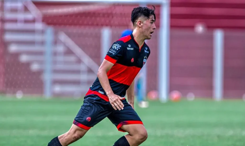 Rafael Miyasaki tem contrato com o Atlético Goianiense até outubro de 2022 e agora foca no Brasileirão sub-17 | Foto: Heber Gomes