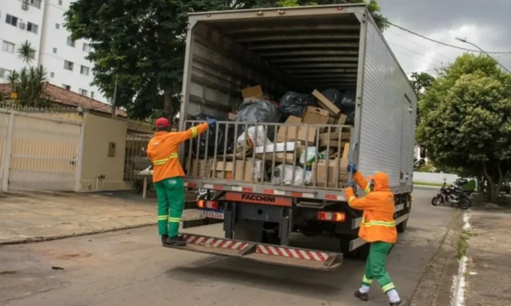 O programa recolhe resíduos sólidos recicláveis em todos os bairros de Goiânia | Foto: reprodução