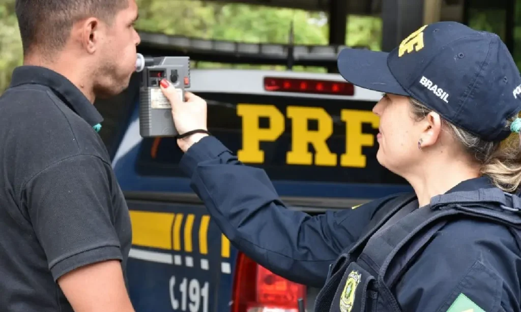 Só no mês de abril, a PRF registrou 67 flagrantes da infração | Foto: Reprodução