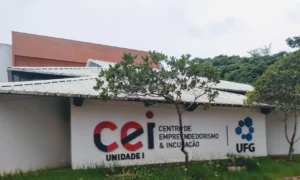 Na quarta-feira (05/4) o primeiro curso da série de webinars discutirá regimes tributários e aspectos gerais de legislação | Foto: reprodução