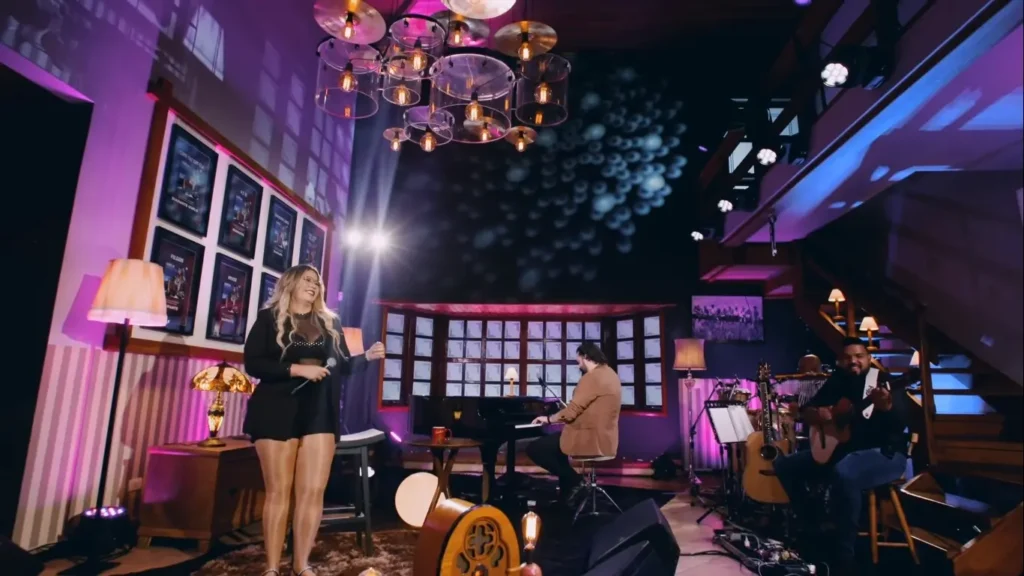 A cantadora está de volta com mais um lançamento inédito e anuncia data da primeira live do ano | Foto: Reprodução