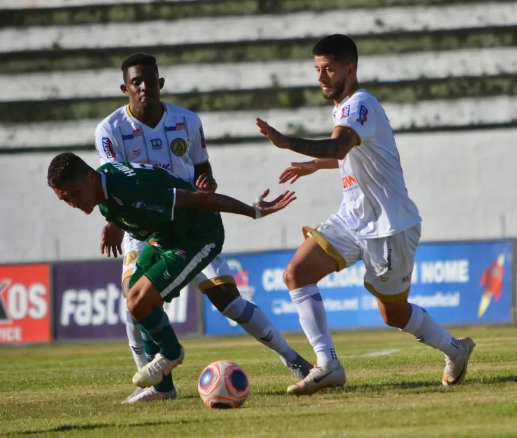 Primeira partida terminou 3 a 0 para a Cidinha | foto: Edvaldo Assis Melo