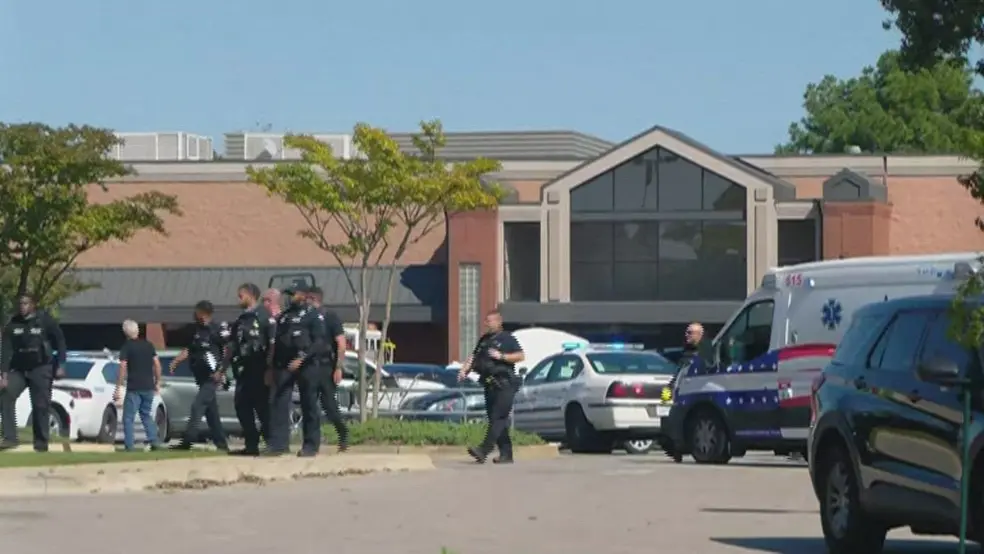 Após o atentado, o atirador tirou a própria vida. O caso aconteceu na cidade de Collierville, no estado do Tennesse | Foto: Reprodução