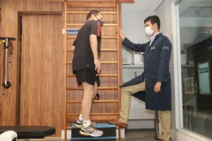 Para voltar à rotina, fisioterapia se mostra forte aliada na superação da doença, aponta especialista | Foto: Jota Eurípedes