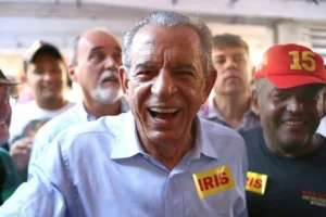Esposa e filha publicaram sobre a evolução no tratamento do ex-governador | Foto: Reprodução