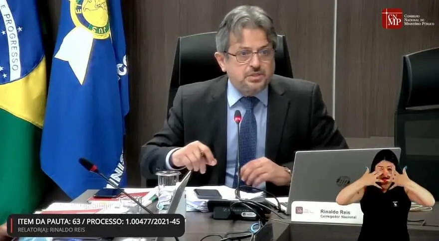 Os procuradores, em resposta ao Conselho, disseram que não havia nenhum pedido de segredo de Justiça pela acusação ou a defesa, nem decretação de sigilo pelo juiz. | Foto: Reprodução