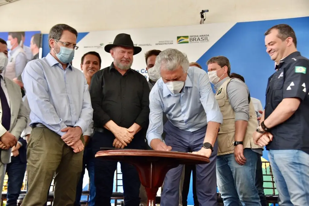 Evento em Anápolis teve a presença virtual de Bolsonaro; Caiado teceu elogios às obras e auxílio do presidente durante a pandemia. | Foto: Reprodução