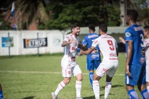 Com gol do argentino Nico Maná, o Vila Nova derrotou o Aquidauanense por 1 a 0 | Vinícius Eduardo