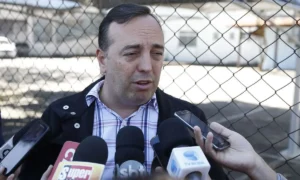 O deputado estadual Delegado Francischini (PSL), do Paraná, também ficará inelegível por oito anos contados a partir de 2018; ele afirmou que irá recorrer ao STF. | Foto: Reprodução/Tânia Rêgo/Agência Brasil