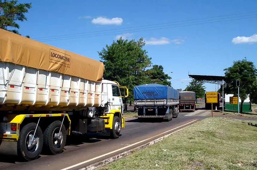 Projeto sancionado altera os limites de peso a serem fiscalizados. | Foto: Reproduçãp/Agência Senado