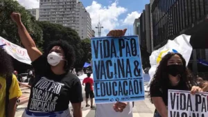 O orçamento do CNPq, a principal agência de fomento à pesquisa, que era de R$ 2,7 bilhões em 2014, foi caindo a menos da metade em sete anos. | Foto: Reprodução/Internet