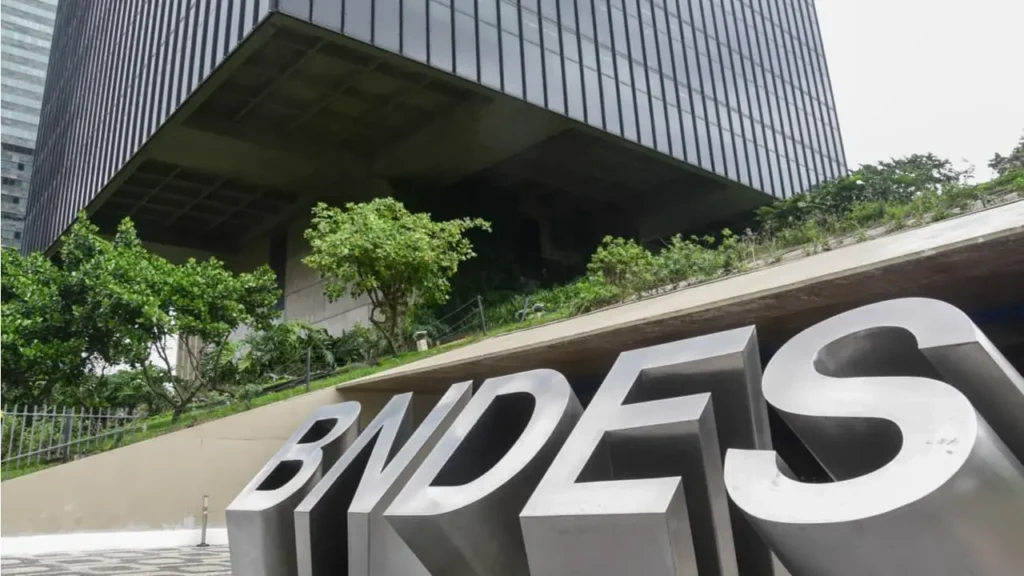 Só poderão solicitar o empréstimo microempreendedores que possuam conta no BNDES | Foto: Reprodução