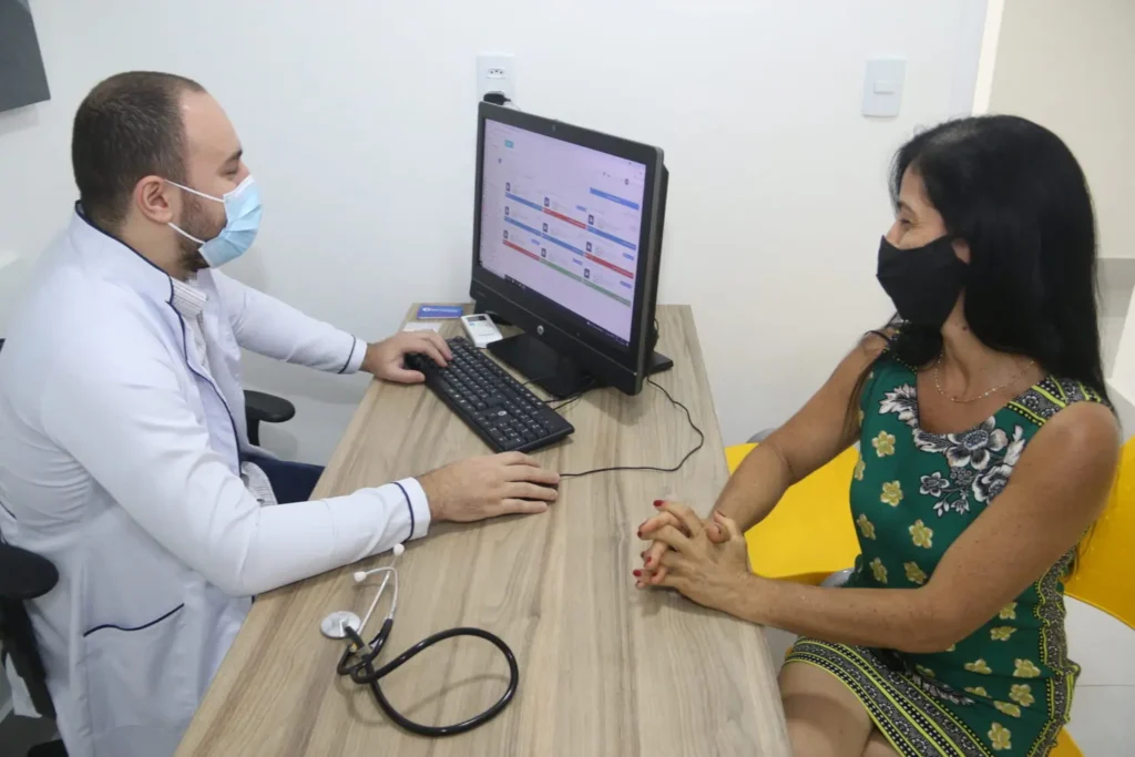 Com a crise e o desemprego, pacientes sem plano de saúde buscam alternativas de atendimento | Foto: Reprodução