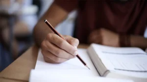 Alunos no ensino médio de todo o estado terão direito a R$ 100 mensais. | Foto: Reprodução