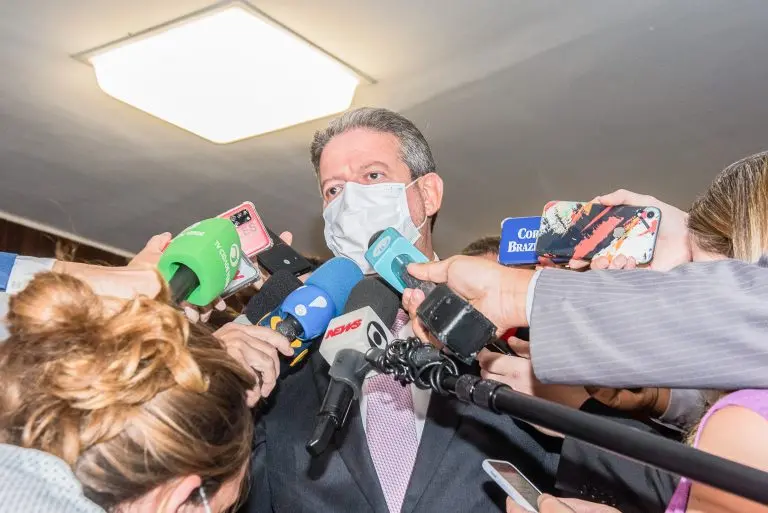 Parlamentar elogiou a decisão de ministros de fechar fronteiras | Foto: Câmara dos Deputados