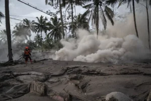 Já foram confirmadas 22 mortes, 56 feridos, e 27 pessoas desaparecidas. | Foto: Reprodução